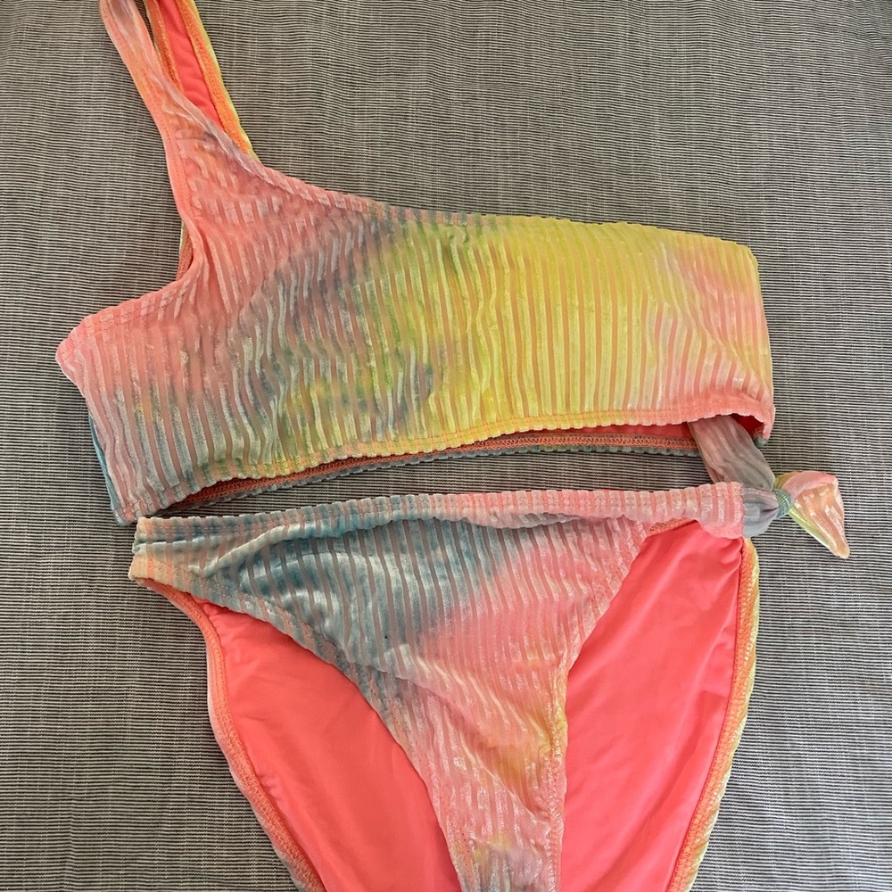 Dippin daisy’s bikini tie dye velvet